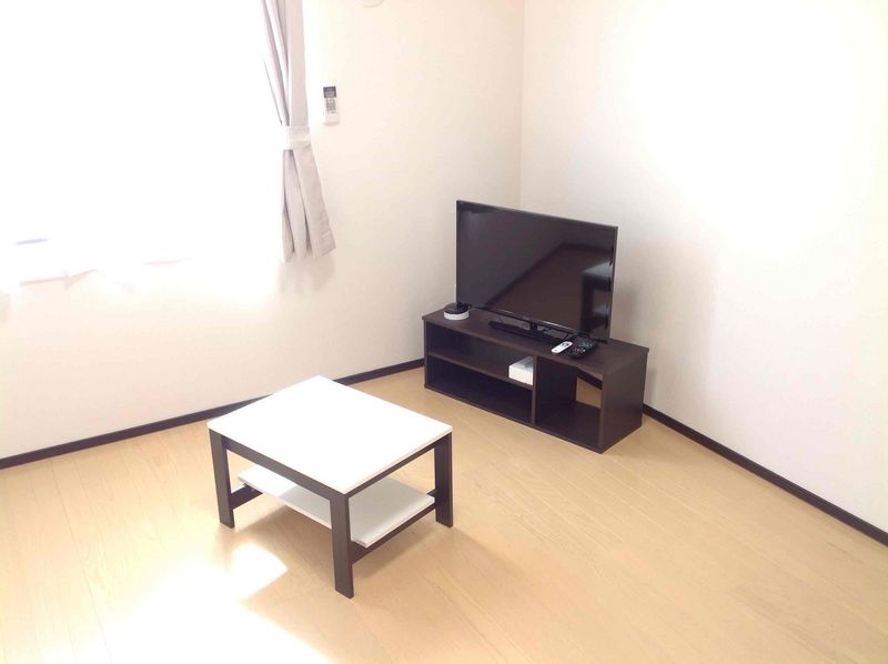 クレイノ香呑 居間