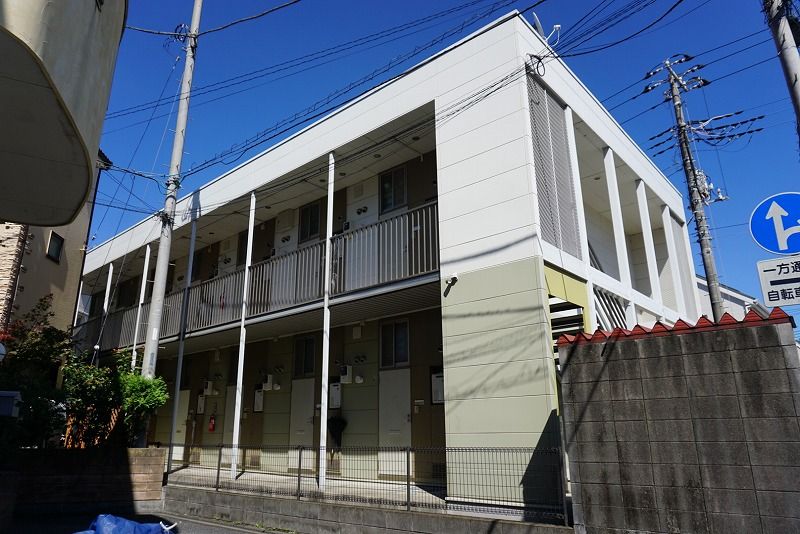 レオパレスフライトホフ 外観