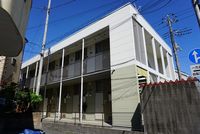 レオパレスフライトホフ 外観