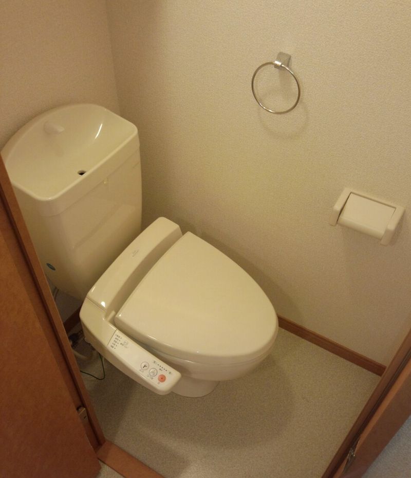 レオパレス永田 トイレ