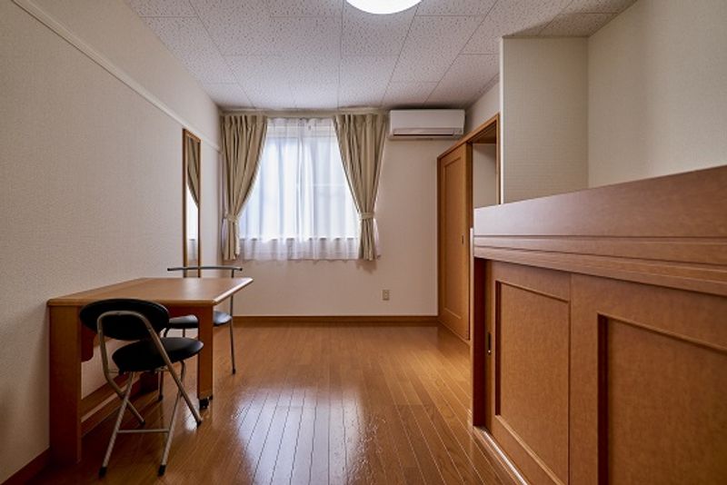 レオパレス穂高 居間