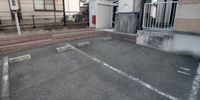 レオパレスプランティン美吉野 駐車場