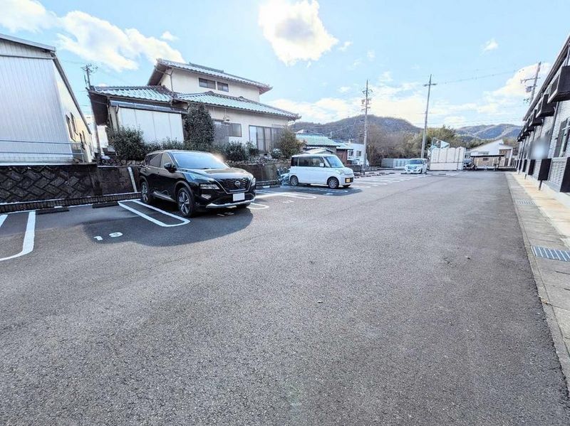 leopalace Comfort Heights Bãi đỗ xe