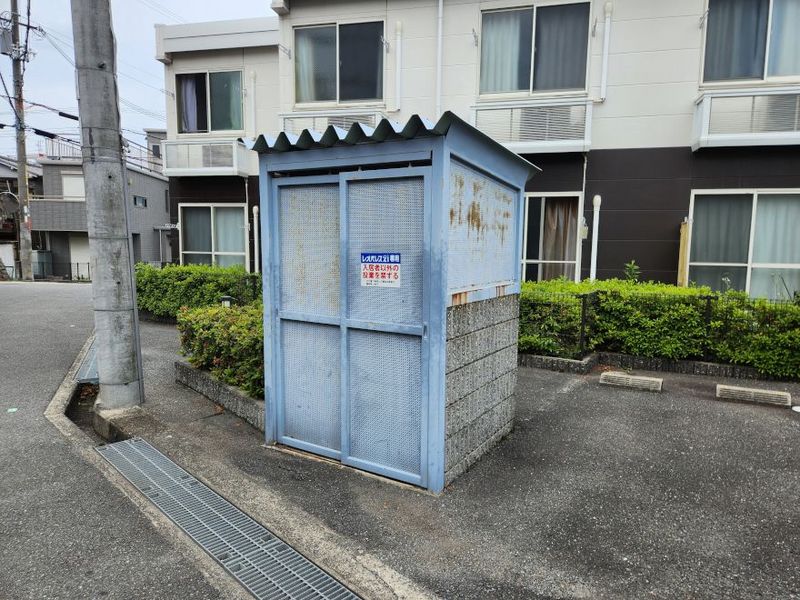 レオパレスプランタン四番館 共用部分