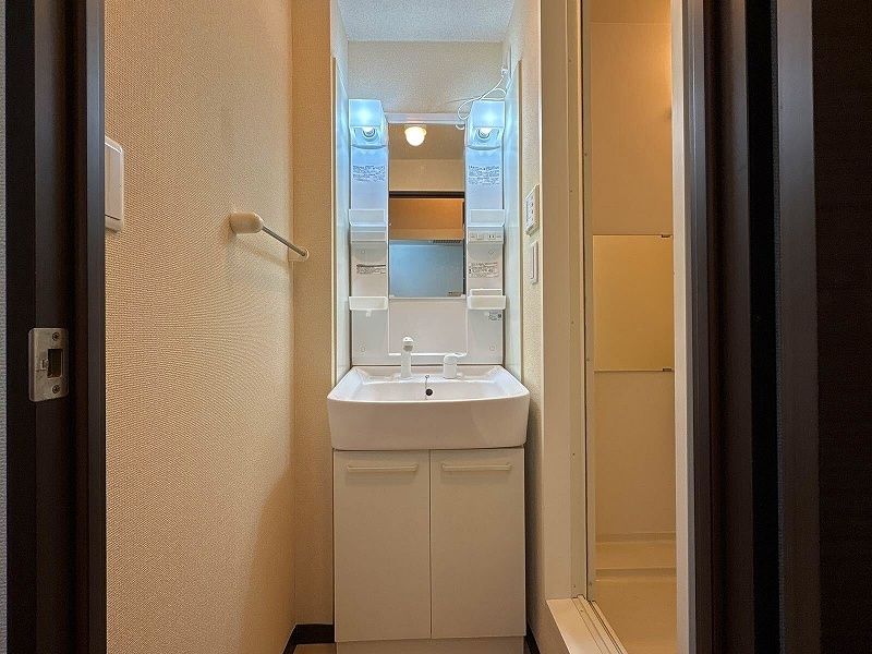 LEONEXT Kirameki Bồn rửa mặt