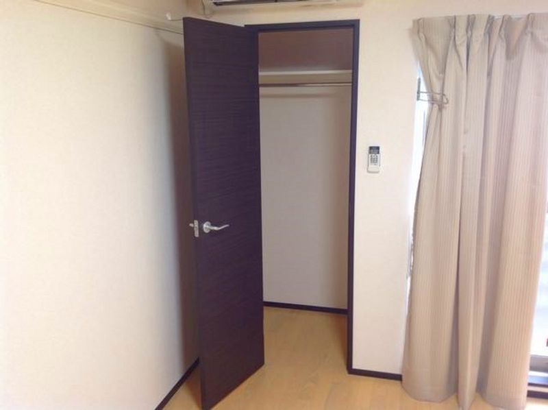 クレイノアルコーブ 収納