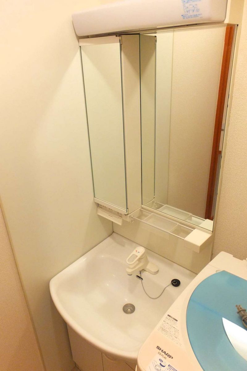 レオパレスプロスペラー新 洗面台