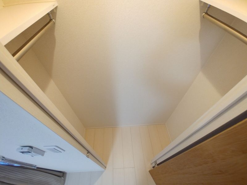 クレイノルピナス参番館 収納
