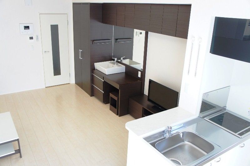 LEONEXT Kouji Phòng khách