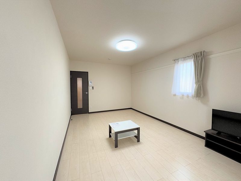レオネクスト西宮北六番館 居間