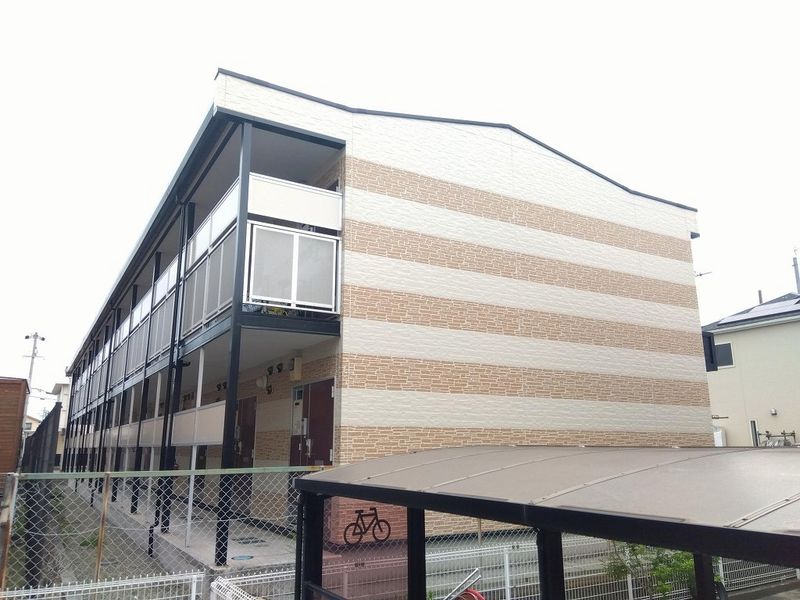 レオパレスＰＡＬＣＯＵＲＴ曹操 外観
