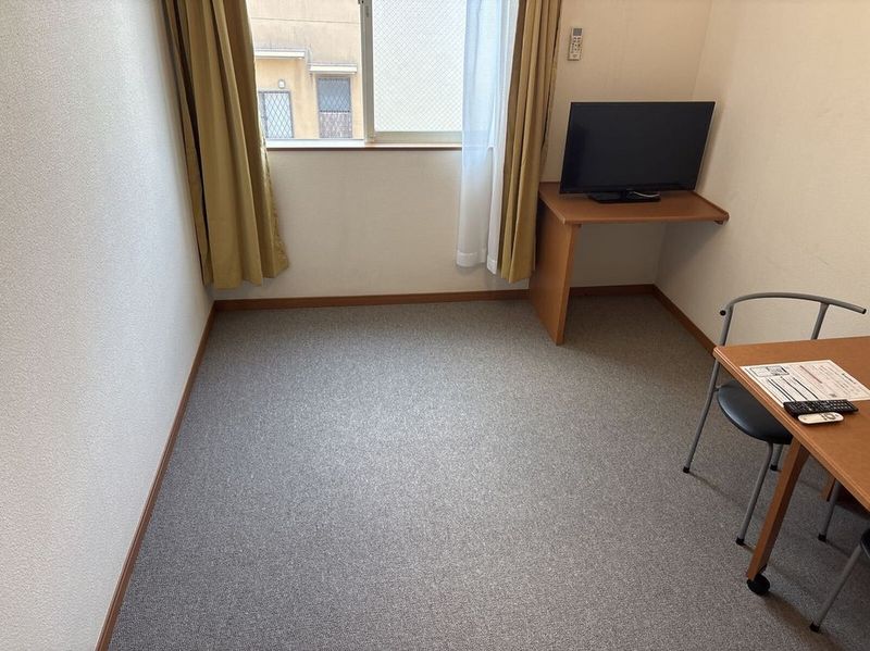 レオパレスブルーヴェール 居間