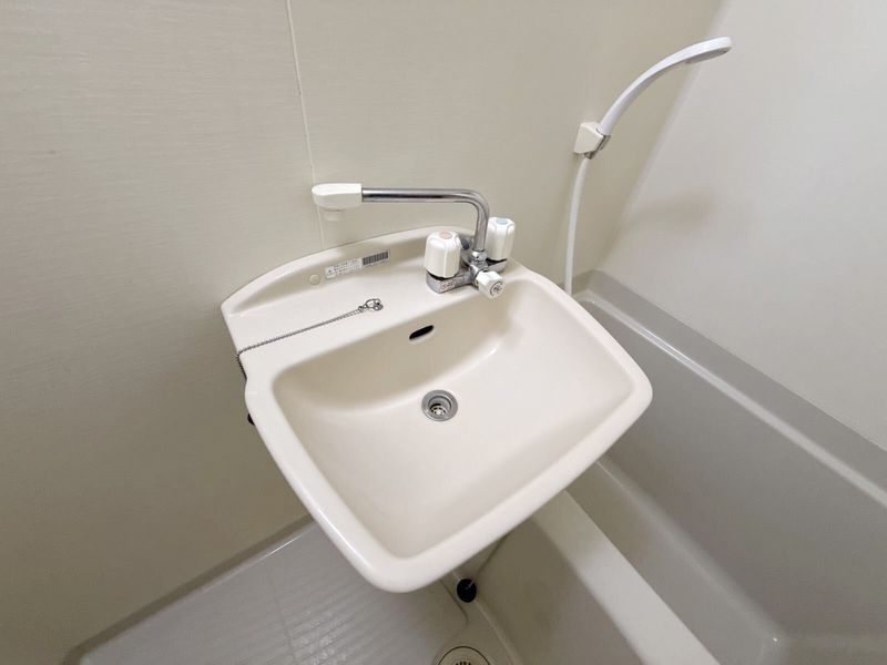 レオパレスミモザ　ガーデン 洗面台