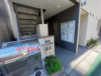 CLEINO MIKI Nishi Shinjuku Entrance