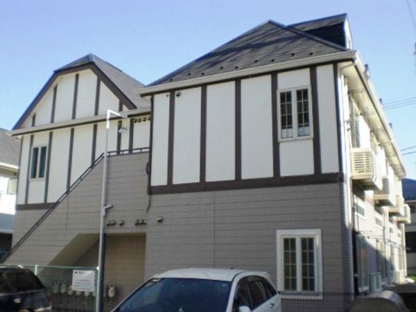 レオパレスデルニエ 外観