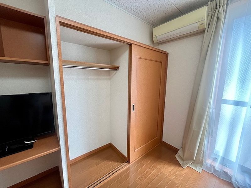 レオパレスとよおか 収納