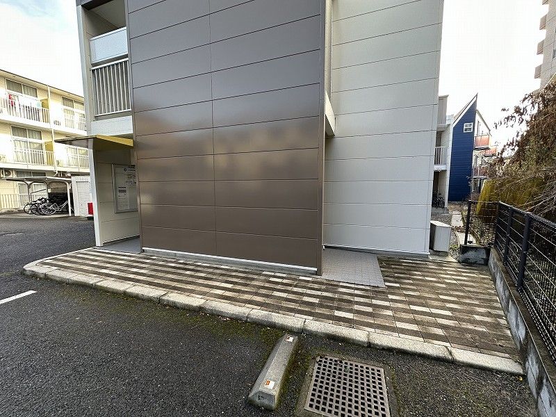 レオパレス御本丸弐番館 共用部分