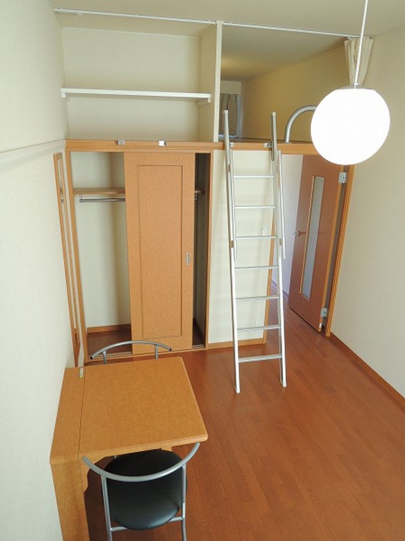 レオパレスＳＹ 収納