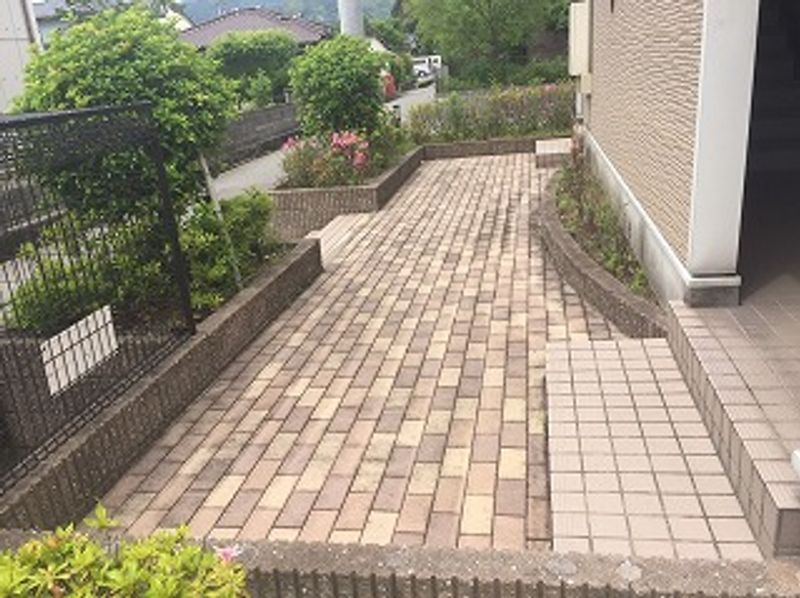 レオパレス国分寺 エントランス