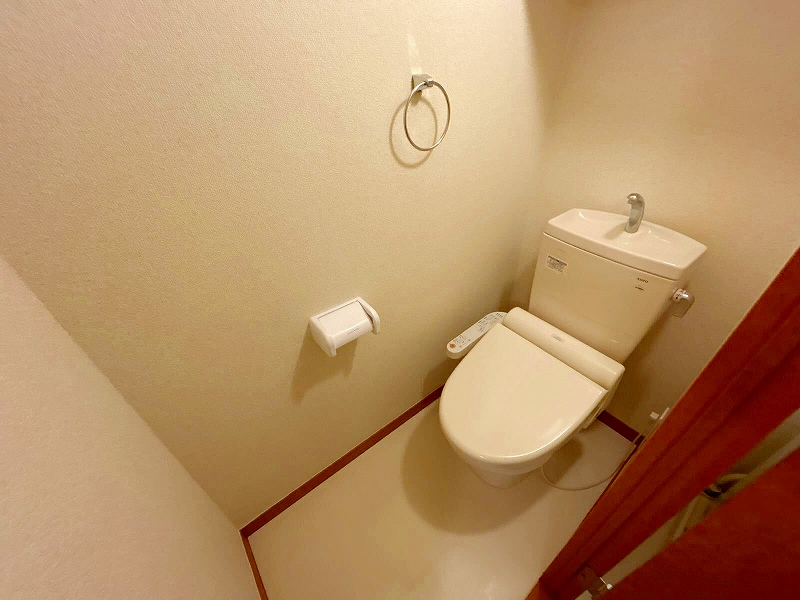 leopalace Yuwa Toilet