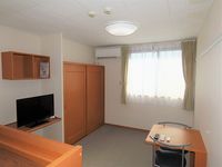 レオパレス中組 居間