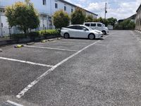 レオパレスエスト　ヴィラ 駐車場