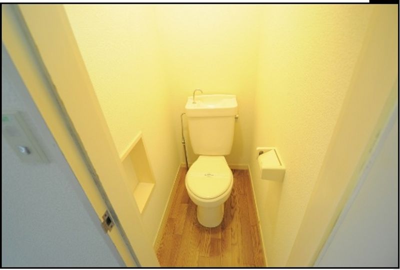 レオパレス京橋南 トイレ