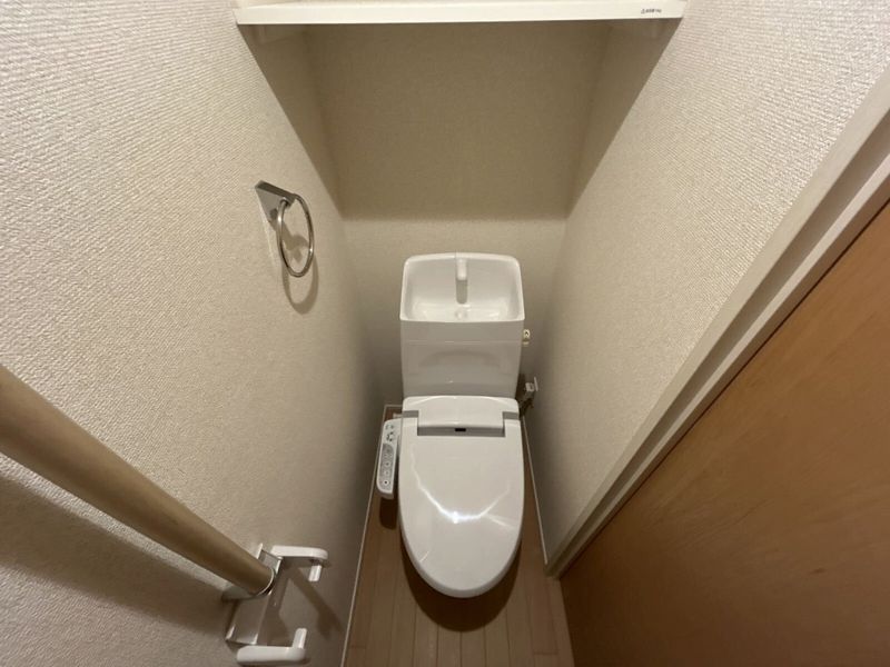 leopalace Wing Court Yachiyo Toilet