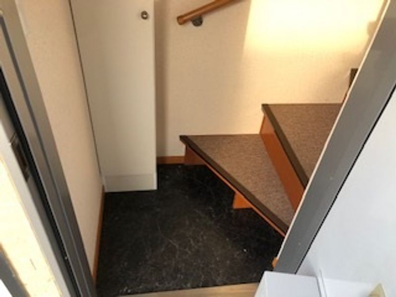 レオパレスドリームＫ　弐番館 玄関