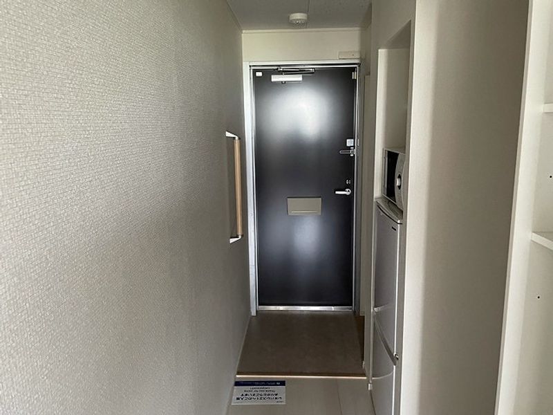 レオパレス愛Ⅱ 玄関