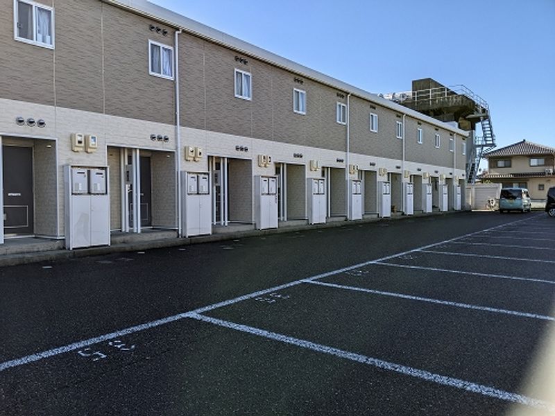レオパレスラフォーレＢ 外観