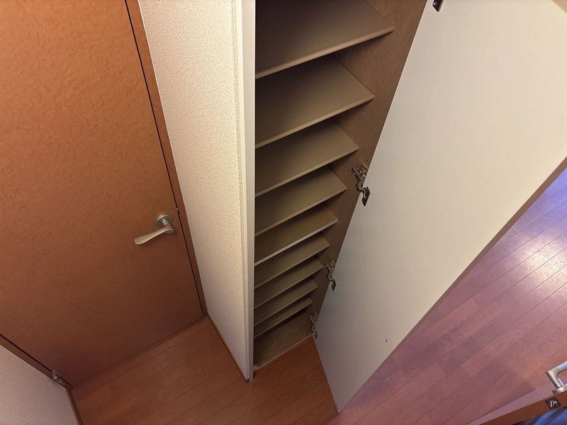 レオパレスアゼリアカーサ その他