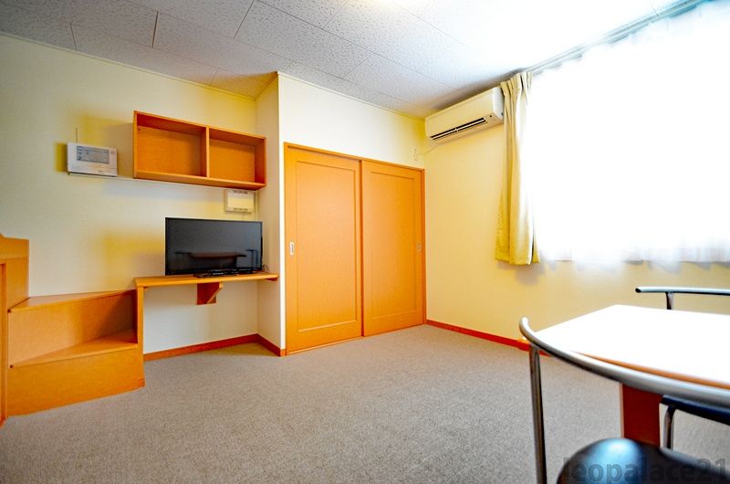 leopalace Sakura Storage