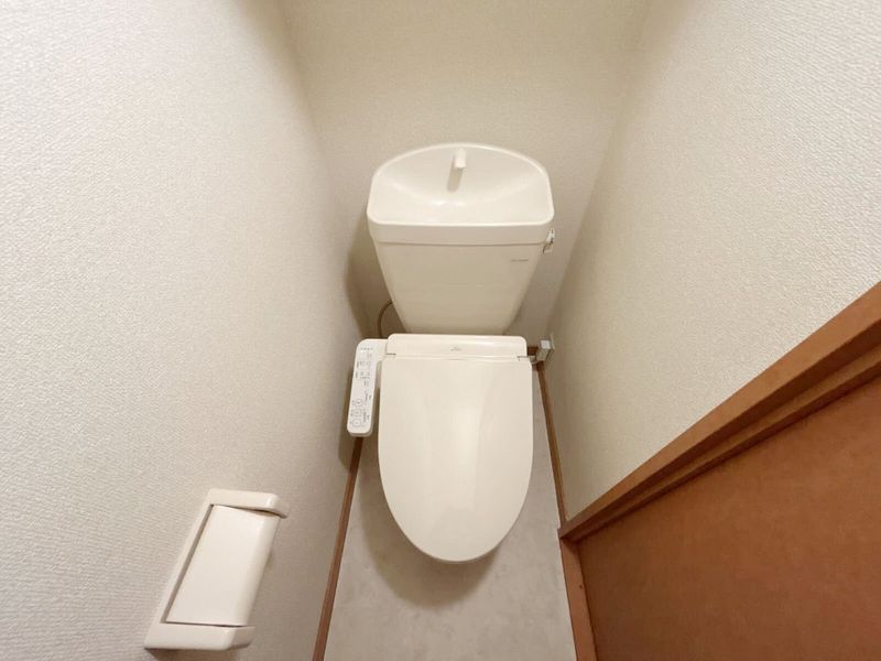 レオパレスノーブル トイレ