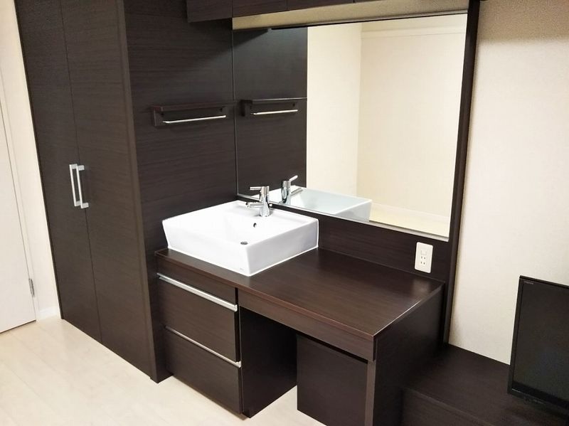 LEONEXT Velvedere II 세면실