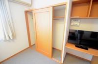 レオパレスクレール 収納