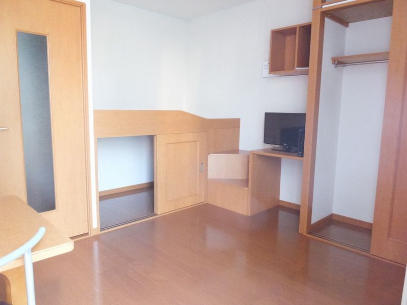 leopalace Pearl 2001 Living room