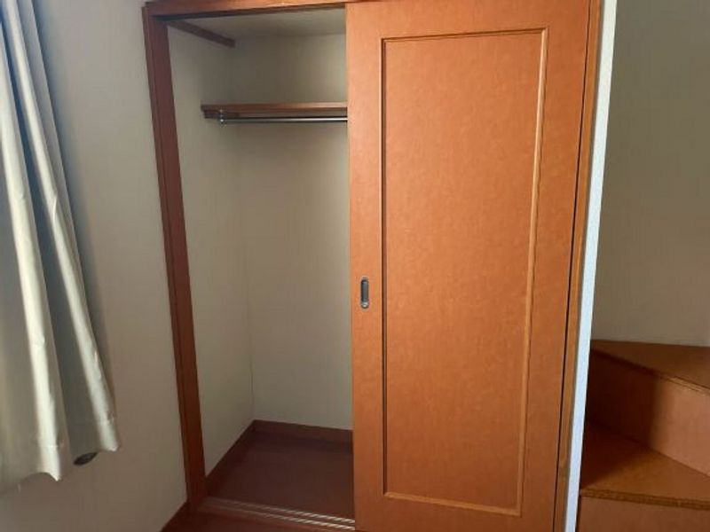 レオパレスメルベーユ 収納
