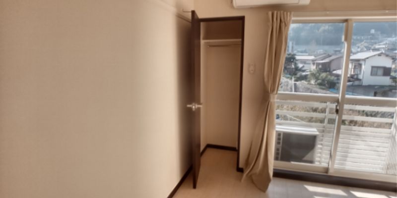レオネクスト勝山 収納