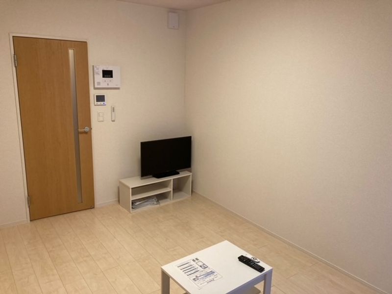 クレイノＦＲＥＥＳＩＡ 居間