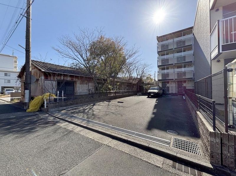 leopalace Dreamy Hamamatsu Parking lot