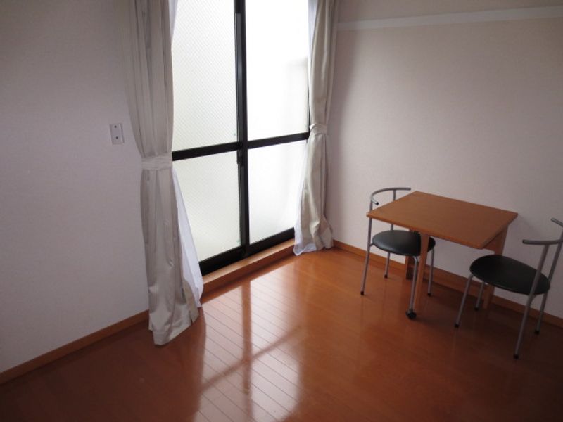 leopalace Rira 거실