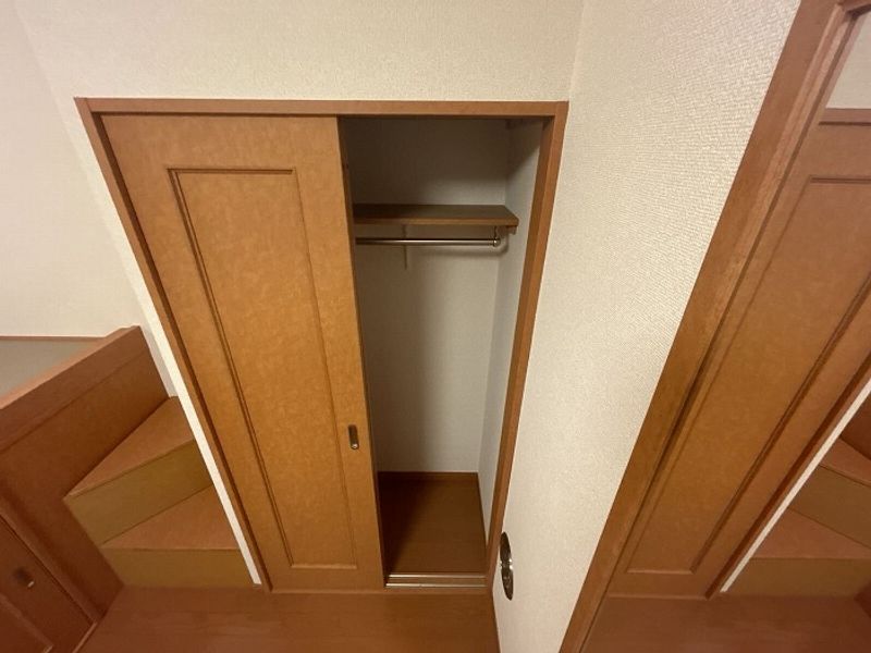 レオパレスプリマベーラ南阿佐谷 収納