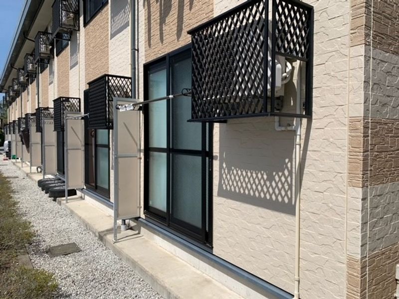 レオパレスブリリアント 外観