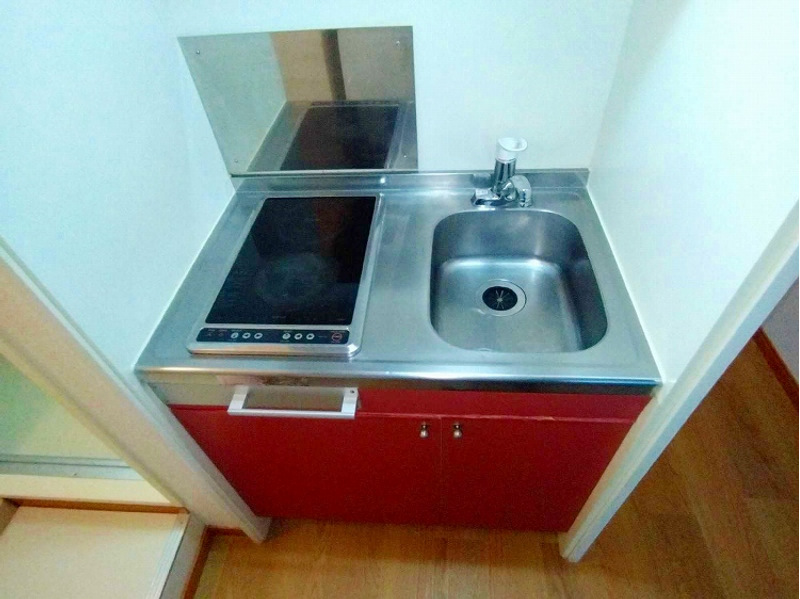 レオパレスラ・ポール キッチン