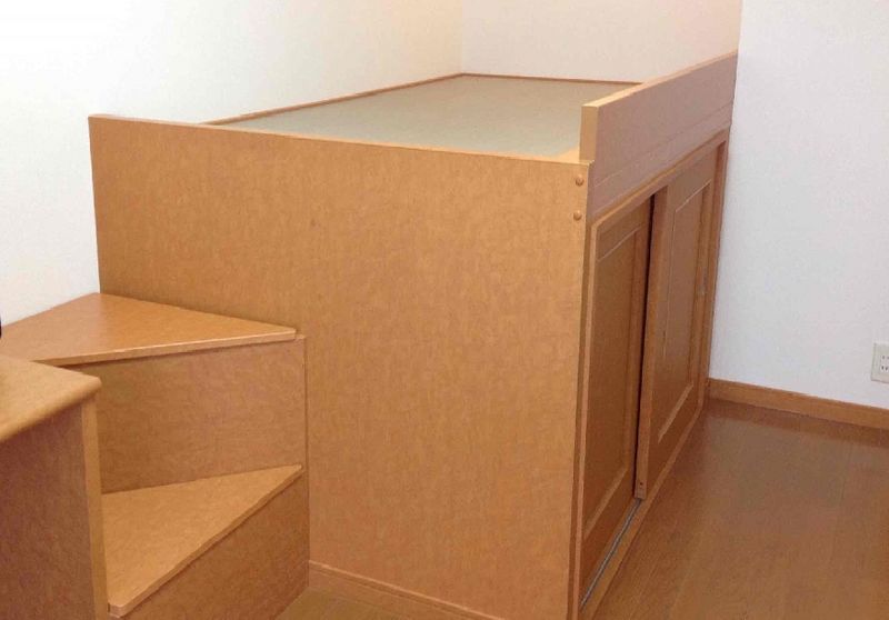 レオパレスさつき 寝室