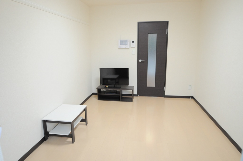 レオネクストグラン吉塚 居間