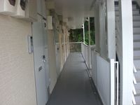 レオパレスカリス 共用部分