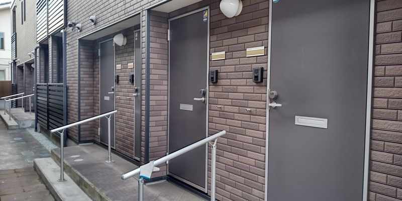 レオネクストコンフォーティア 玄関