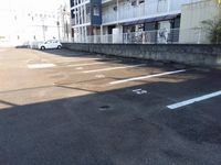 レオパレスＡＳＴ 駐車場